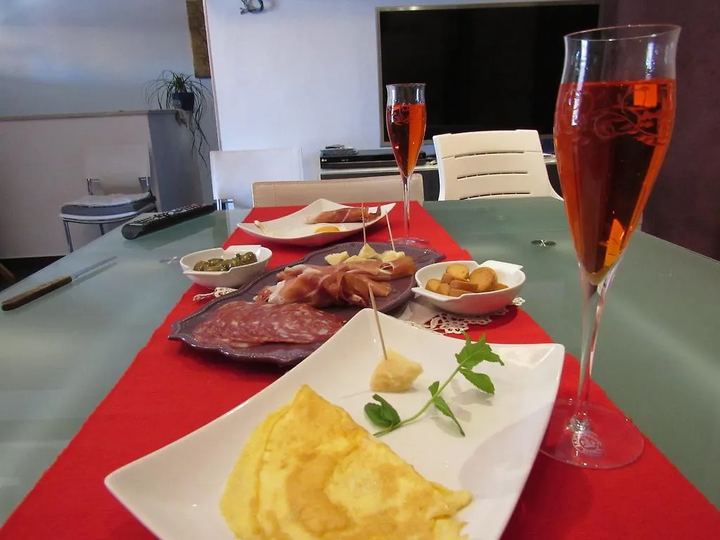 ***  La Voce Del Violino Bed & Breakfast Ragusa Italy